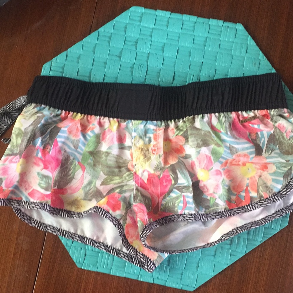 Ripcurl super short Board shorts . Tropical